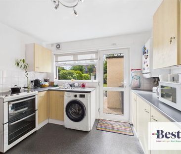 82 Shanlea Drive, Larne, BT40 2JG - Photo 5