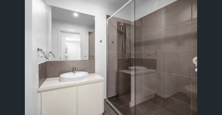 Brand New Reverse-Living Home - Photo 5