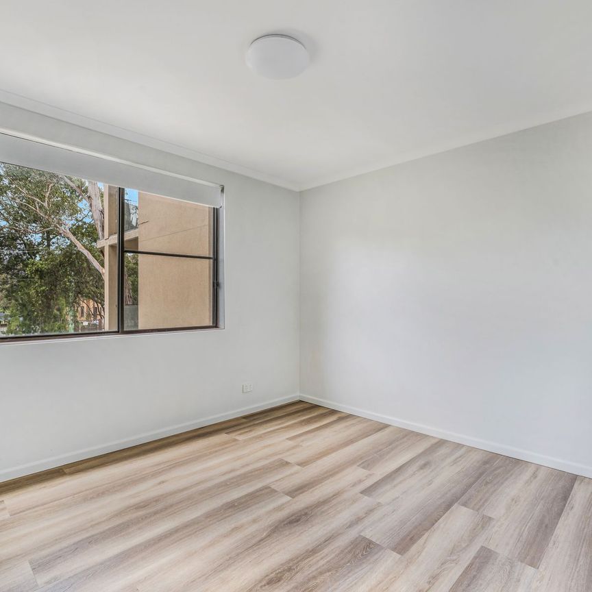 2/12-14 De Witt Street, 2200, Bankstown Nsw - Photo 1