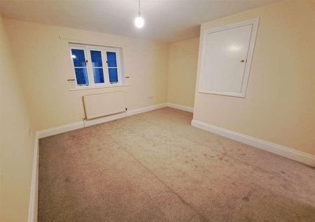 Robinson Court, Pickering, YO18 - Photo 4