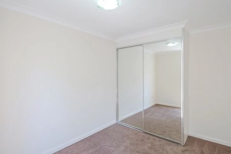 6/30-34 Lydbrook Street, Westmead. - Photo 3