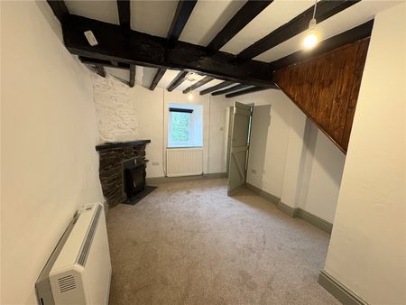 Tyn Y Ffridd, Llangwm - Photo 3