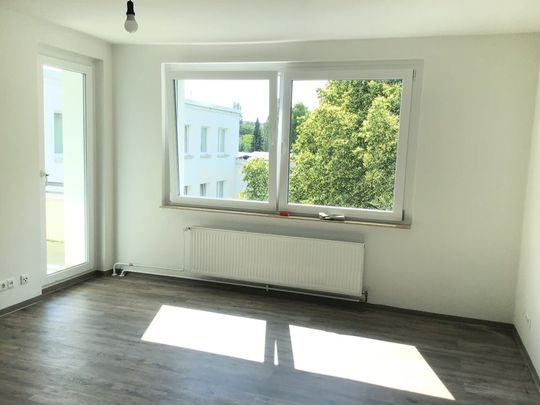 Schlehenweg 1, 33609 Bielefeld OT Baumheide - Foto 1