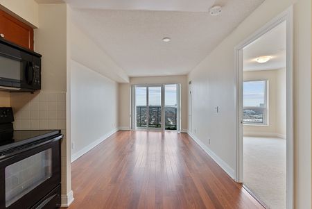 For Lease - 135 Village Green Square Unit# 3916, Toronto, Ontario - Photo 4