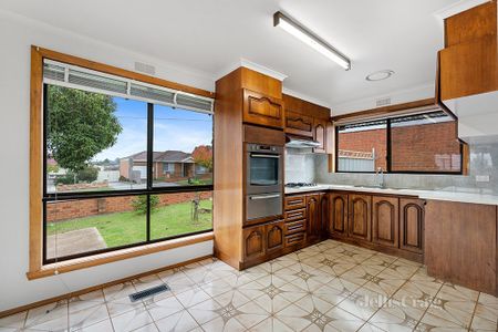 1/1 Broadhurst Avenue, Reservoir - Photo 3