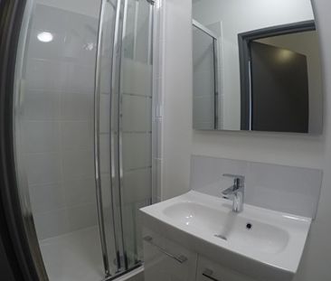 Location Appartement 2 pièces 35m² MARCQ EN BAROEUL 59700 - Photo 2