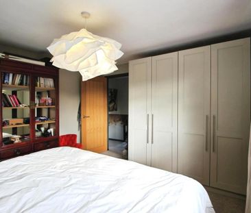 3 bedroom semi-detached house to rent - Photo 6