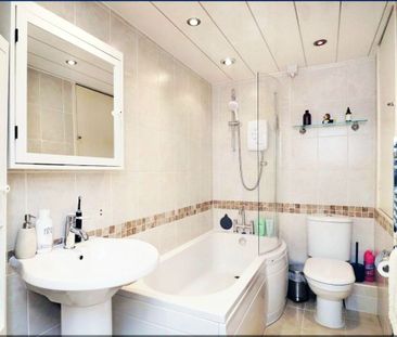 Bowness Road, Timperley, Altrincham, WA15 - Photo 6