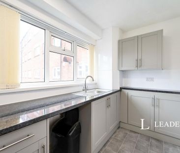 1 bedroom flat to rent - Photo 6