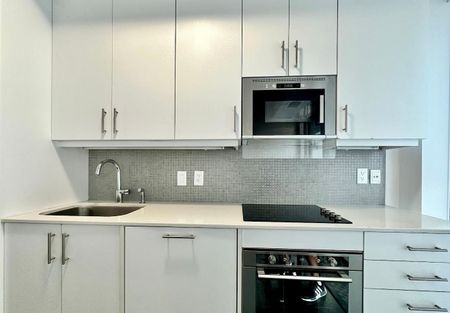 For Lease - 297 College Street Unit# 627, Toronto, Ontario - Photo 5