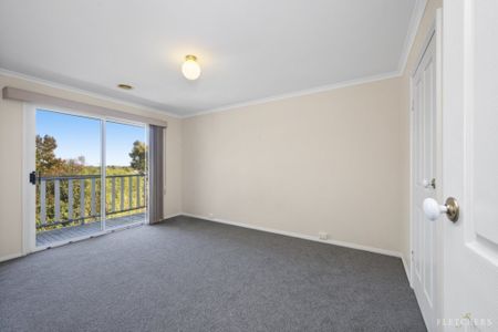 Great 2 Bedroom Townhouse - Photo 3