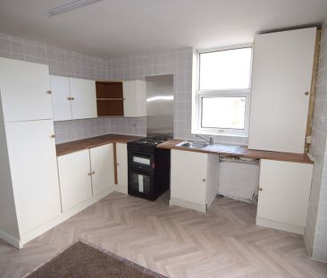 To Let 1 Bed Ground Floor Flat - Photo 4