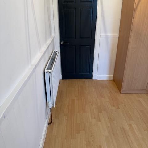 1 Bed Flat, Top Floor, AB11 - Photo 1