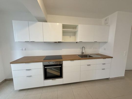 Location Appartement 3 pièces 70m² BORDEAUX 33800 - Photo 1