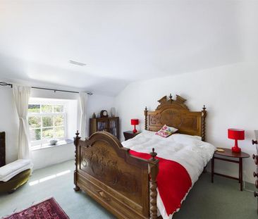 3 bedroom semi-detached house to rent - Photo 6