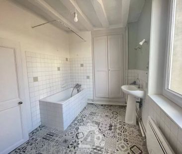 Location maison Montoire-sur-le-Loir, 5 pièces, 2 chambres, 74 m², 680 € / Mois - Photo 3