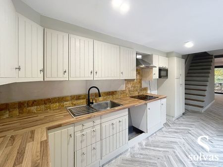 Top gerenoveerde woning met 3 slaapkamers, ruime tuin in prachtige natuur te Aalter EN uiterst energiezuinig. - Foto 2