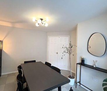 3 bedroom terraced house to rent - Photo 5