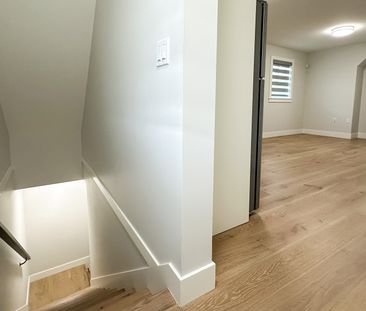 Delta Coach House – Brand New, Private Entry, Great Location. - Photo 1