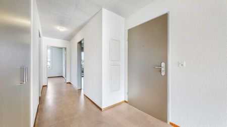 Appartement moderne dans un endroit calme mais central - Photo 4