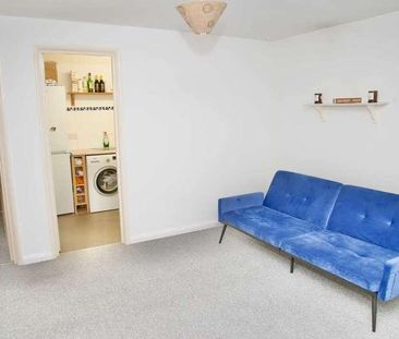 Floyd Road, London, SE7 - Photo 4