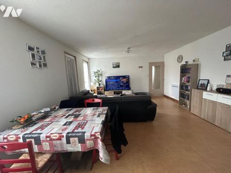 Location Appartement à Saint-Cyr-sur-Menthon - Photo 2