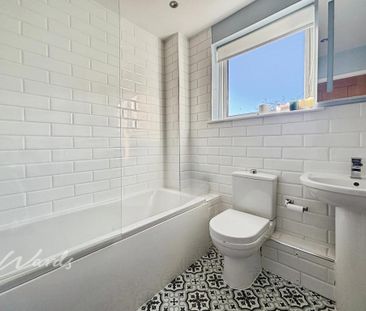 5 bedroom link detached house to rent - Photo 5