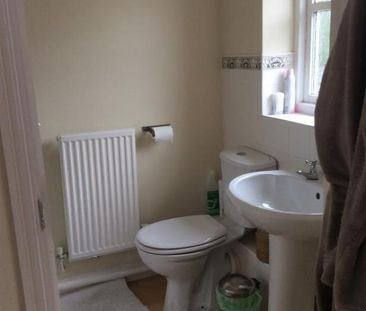 Thistlewood Grove, Chadwick End, B93 0DW - Photo 2