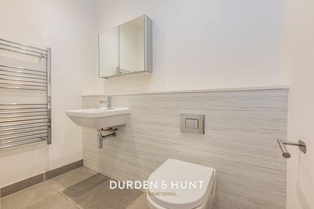 High Street, Hornchurch - Photo 3