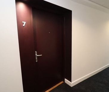 Room in a Shared Flat, Marner Point, E3 - Photo 1