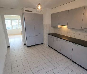 Bel appartement de 5.5 pièces dans quartier familial - Foto 4