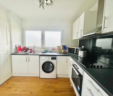 Room in a Shared House, Cable St, E1W - Photo 5