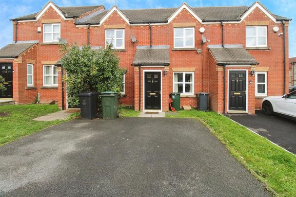 2 bedroom terraced house to rent - Photo 1