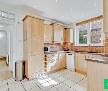 2 bedroom maisonette to rent - Photo 3