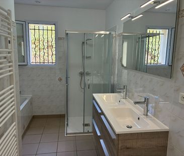 Location Maison 4 pièces 84m² - Photo 3