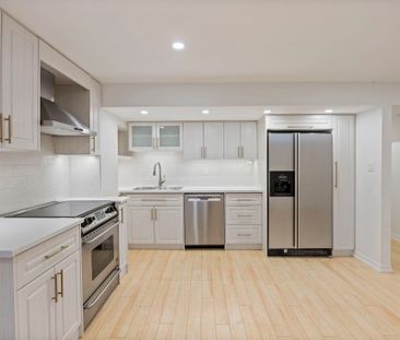 For Lease - 1230 Oakhill Avenue, Oshawa, Ontario - Photo 4