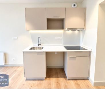 Location Appartement 2 pièces 46m² CHINON 37500 - Photo 2