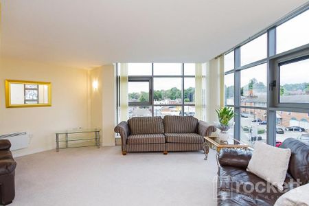 2 bedroom apartment to rent - Photo 3