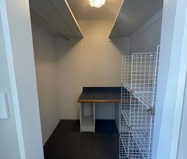 Modern 2 bedroom home that includes power - Photo 2