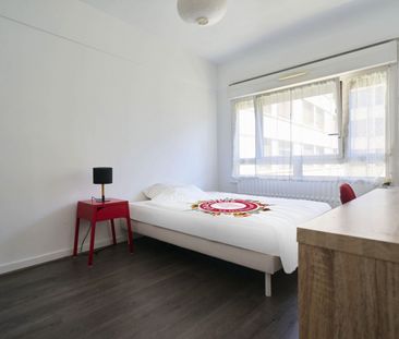 SUHARD B Roommate 6 Bedrooms at Reims - Photo 3