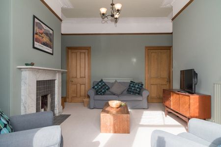 3 Bed Flat, Haymarket Terrace, EH12 - Photo 2