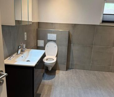 Erdgeschoss Wohnung mit Terrasse - Photo 1