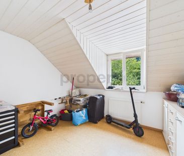 Charmante Maisonette-Wohnung in Zurzach mit 5.5 Zimmern - Foto 1