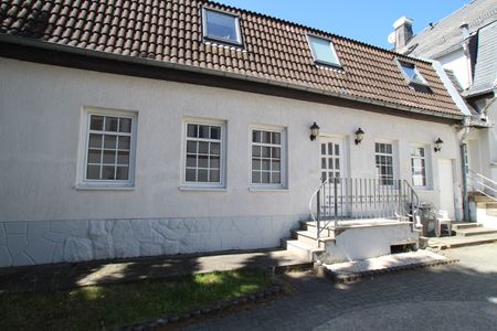 Klasse Maisonetten-Wohnung mit Tageslichtbad und Gäste-WC… – ID 3292 - Photo 5