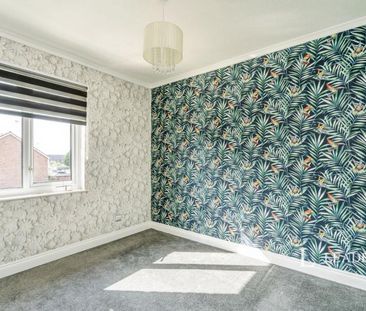 2 bedroom house to rent Wadhurst Close, Bognor Regis, West Sussex, ... - Photo 2