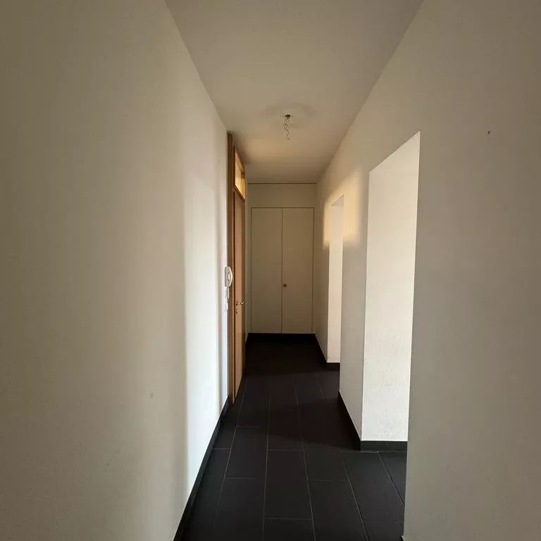 Bel appartement moderne sous-gare - Photo 1