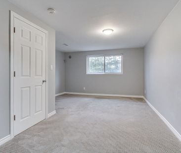 For Lease - 35 Harland Crescent, Ajax, Ontario - Photo 4