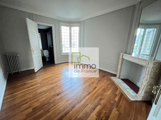 Location Appartement 5 pièces 195m² - Photo 1