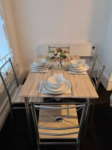 1 bedroom serviced apartment to rent - Photo 3