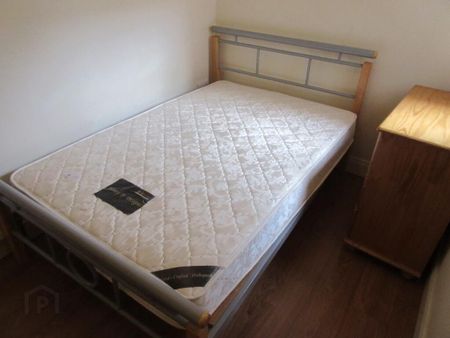 Great Apartment, 4b Magdala Street, Botanic Area~ Behind Queens, Belfast, BT7 1PU - Photo 4